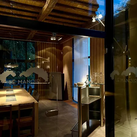 Le Manoir Βίλα Nassogne