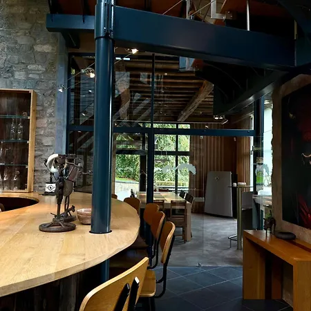 Le Manoir *